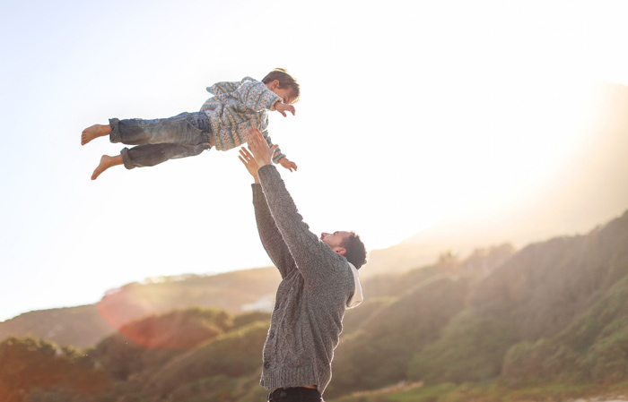 Hình ảnh 2 cha con đẹp nhất