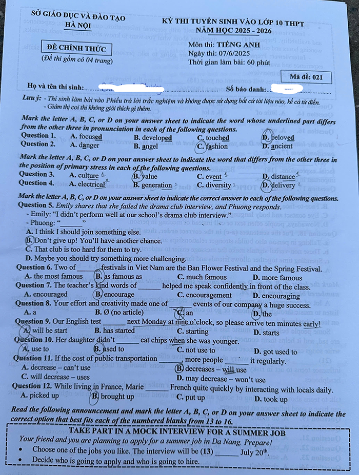 Đề thi tuyển sinh lớp 10 môn Tiếng Anh 2025 Hà Nội