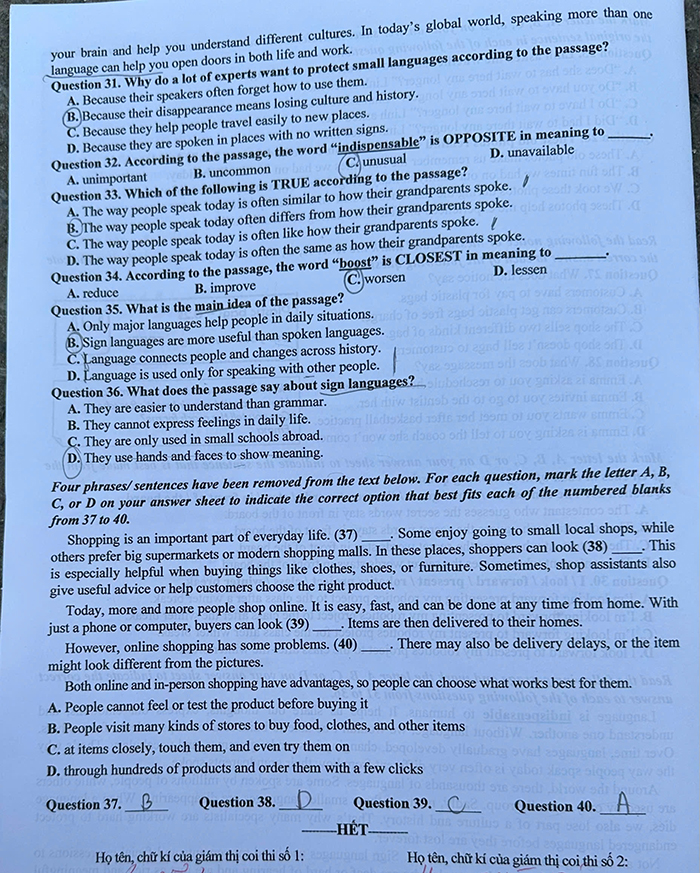 Đề thi tuyển sinh lớp 10 môn Tiếng Anh 2025 Hà Nội