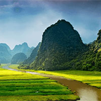 PowerPoint Ngữ văn 9 Bài 9: Tình sông núi