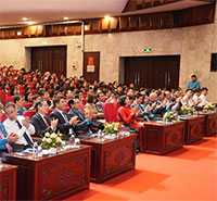 Giáo án Sinh hoạt dưới cờ lớp 8 chủ đề: Tìm hiểu nghề trong xã hội hiện đại tuần 1