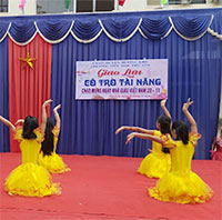 Giáo án Sinh hoạt dưới cờ lớp 3 chủ đề: Tự giới thiệu về mình tuần 3