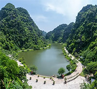 Giáo án Sinh hoạt dưới cờ lớp 3 chủ đề: Làm bạn với thiên nhiên tuần 28