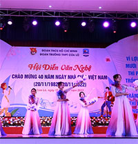 Giáo án Sinh hoạt dưới cờ lớp 3 Hội diễn văn nghệ tuần 26