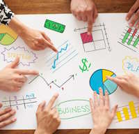 Giáo án Sinh hoạt lớp 8 Làm quen với kinh doanh tuần 15