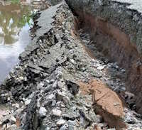 Giáo án Sinh hoạt lớp 8 Truyền thông phòng tránh thiên tai tuần 24