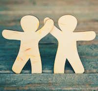 Giáo án Sinh hoạt lớp 2 Chia sẻ và hợp tác sách Cánh diều tuần 30