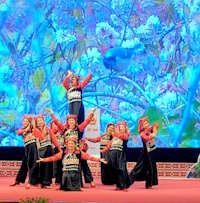 Giáo án Sinh hoạt dưới cờ lớp 2: Chào năm mới tuần 18