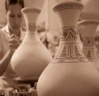 Giáo án Sinh hoạt lớp 4 Những người sống quanh em và nghề truyền thống quê hương tuần 33