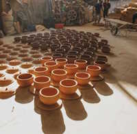 Giáo án Sinh hoạt lớp 4 Những người sống quanh em và nghề truyền thống quê hương tuần 34