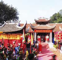 Giáo án Sinh hoạt dưới cờ lớp 5 Hành động vì cộng đồng tuần 13