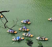 Giáo án Sinh hoạt lớp 11 chủ đề: Bảo vệ môi trường, tài nguyên và cảnh quan thiên nhiên tuần 23