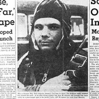 PowerPoint Tiếng Việt 4 Bài 18 đọc 5: Nụ cười Ga-ga-rin