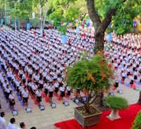 Giáo án Sinh hoạt dưới cờ lớp 12 Phát triển các mối quan hệ tốt đẹp với thầy cô và các bạn tuần 1