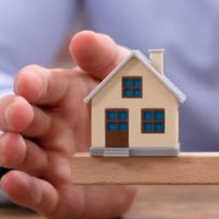 Trò chơi khởi động Đạo đức 4 Bài 4: Tôn trọng tài sản của người khác