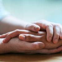 Trò chơi khởi động GDCD 6 Bài 2: Yêu thương con người