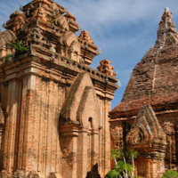 Trò chơi khởi động Lịch sử 6 Bài 19: Vương quốc Chăm-pa từ thế kỉ II đến thế kỉ X